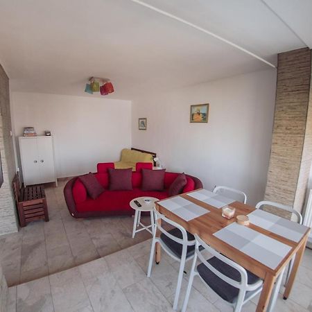 Lalacris Good Holiday Apartment Κονστάντζα Εξωτερικό φωτογραφία